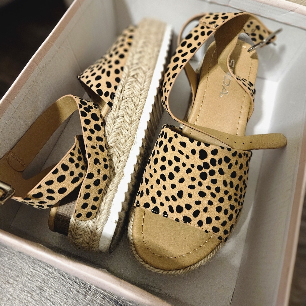 Soda Tan and Black Espadrille Sandals